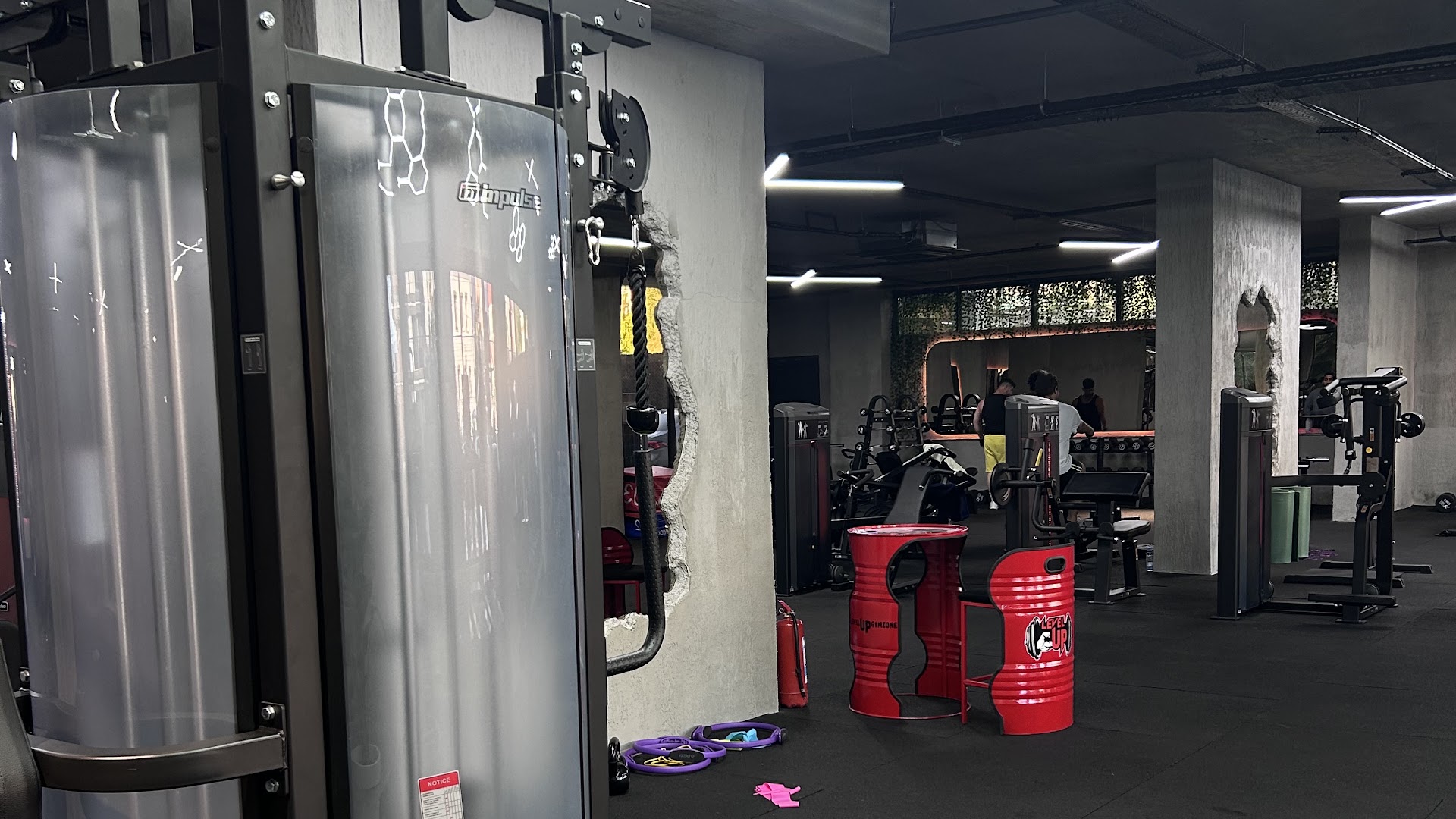 Makine parkuru ve fonksiyonel antrenman ekipmanları